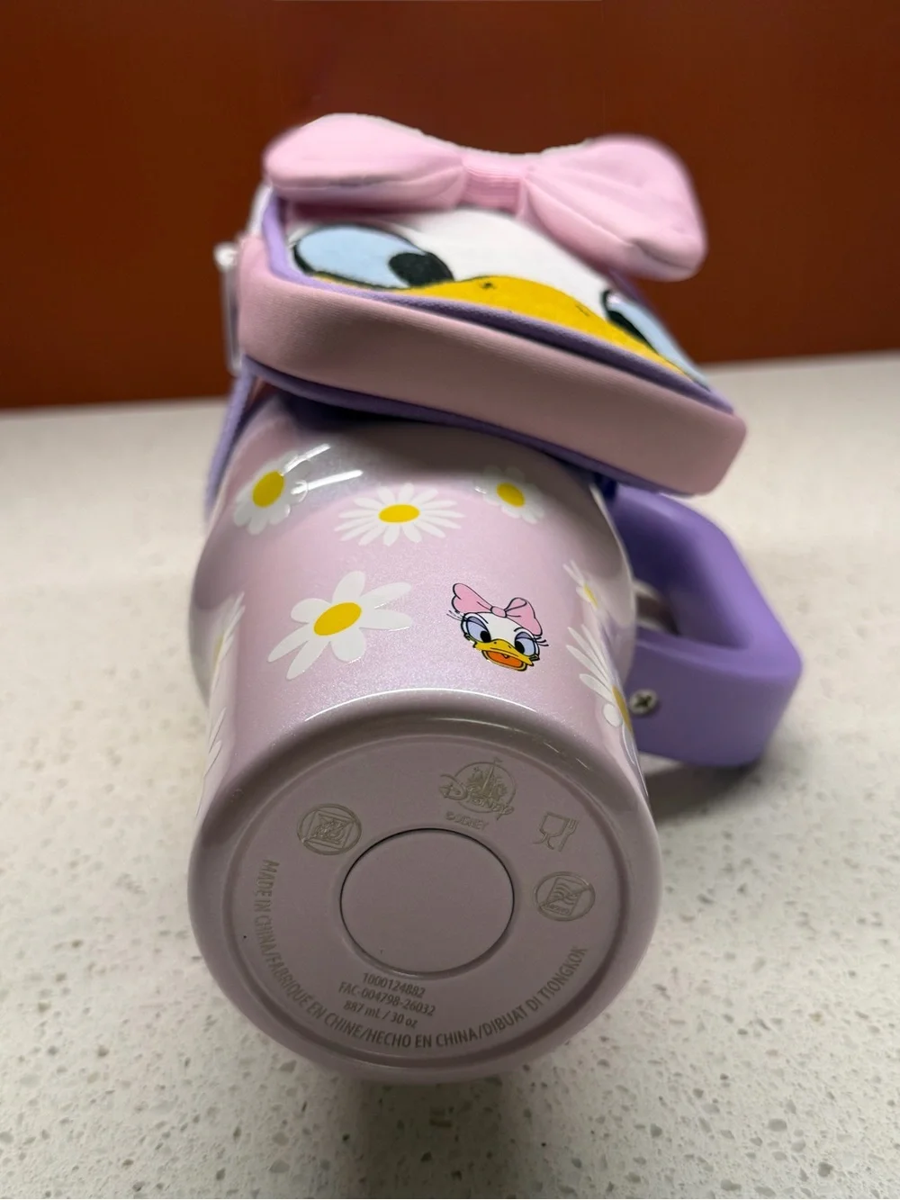 New 2026 Disney Daisy Duck 30oz Stainless Steel Travel Tumbler Straw & Zip Case